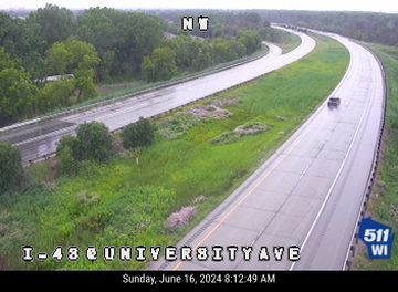 Traffic Cam Mount Pleasant: I-43 at University Ave