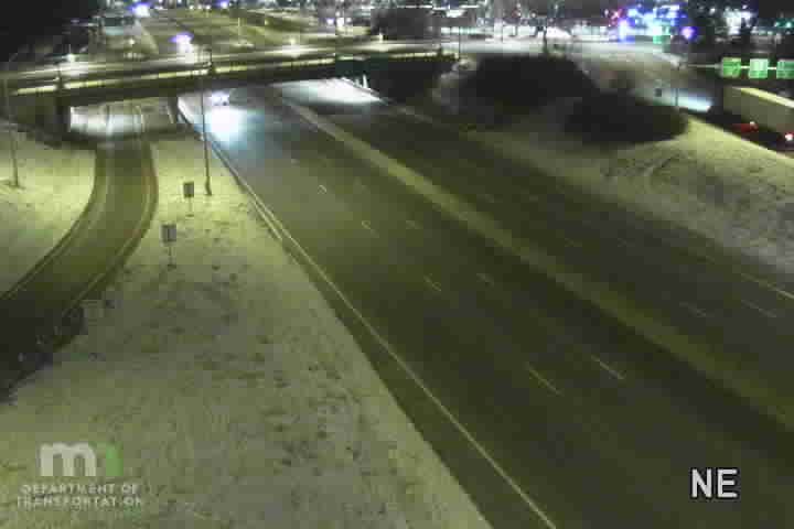 Traffic Cam Brookside: MN 100: T.H.100 SB @ Excelsior Blvd