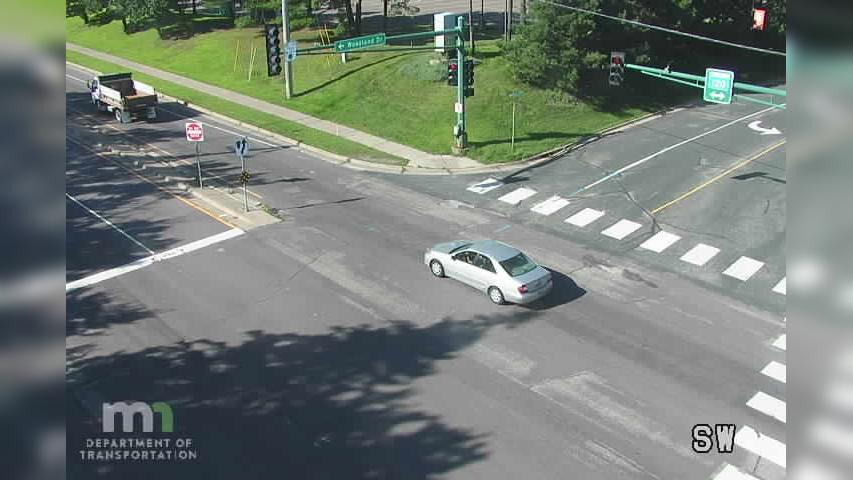 Traffic Cam Mahtomedi: MN 120: T.H.120 NB @ Woodland Dr