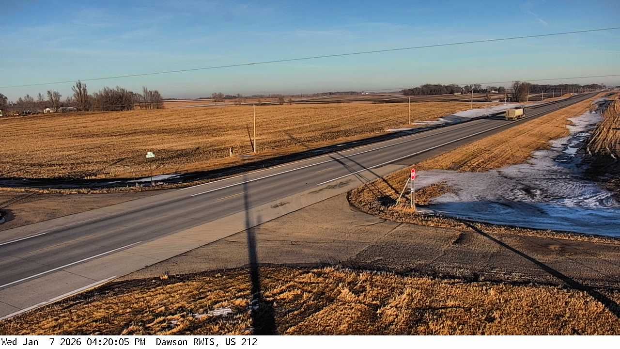 Traffic Cam Dawson: US 212: T.H.212 - MP 24.1): T.H.212 - MP 24.1) View