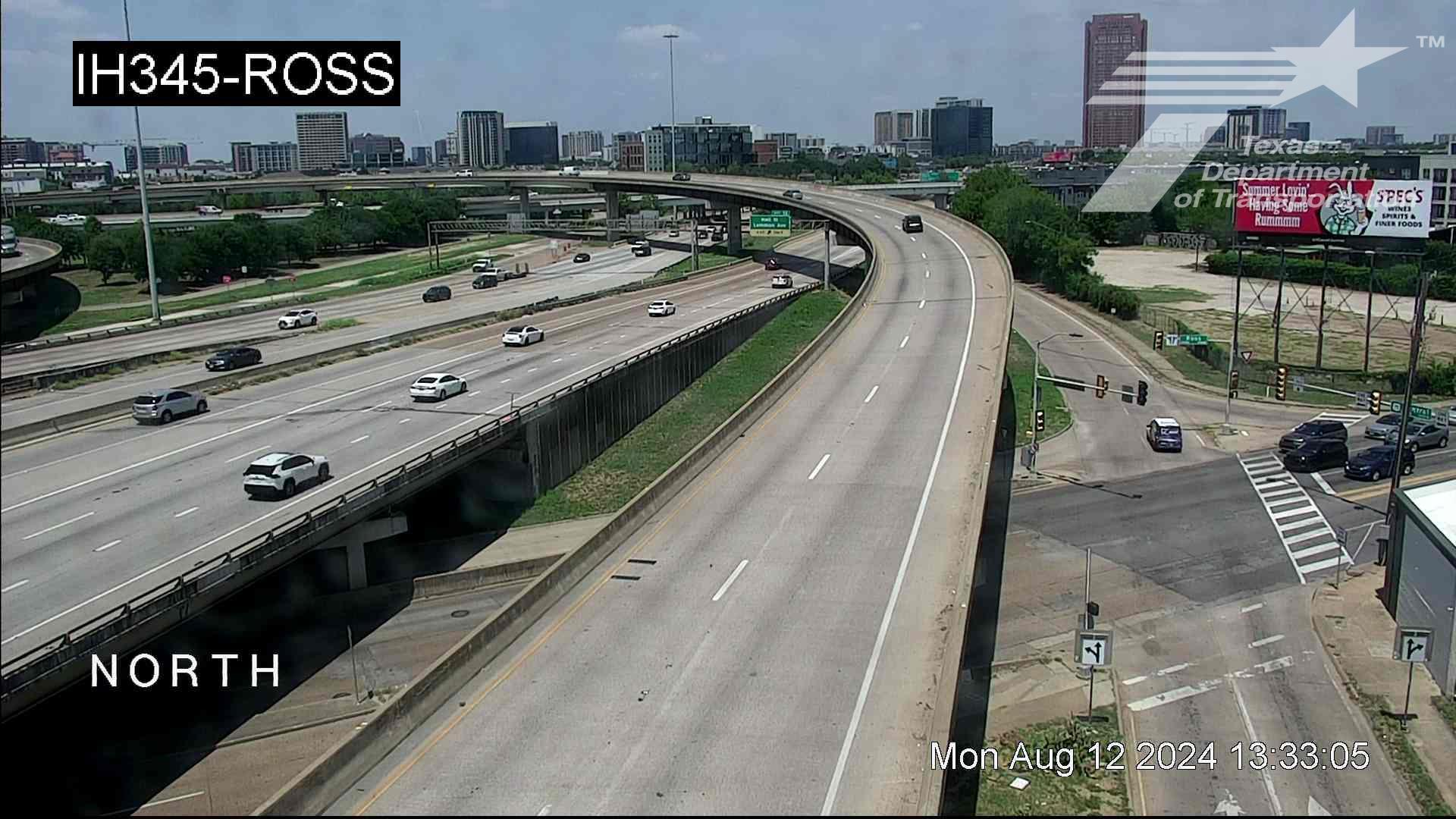 Traffic Cam Klyde Warren Park-Arts District PID › North: I-345 @ Ross