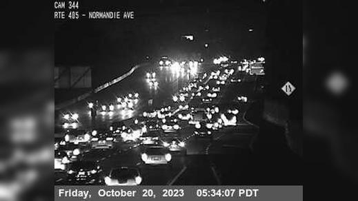 Traffic Cam Los Angeles › North: I-405 : (344) Normandie Ave