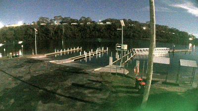 Lakes Entrance harbor webcam
