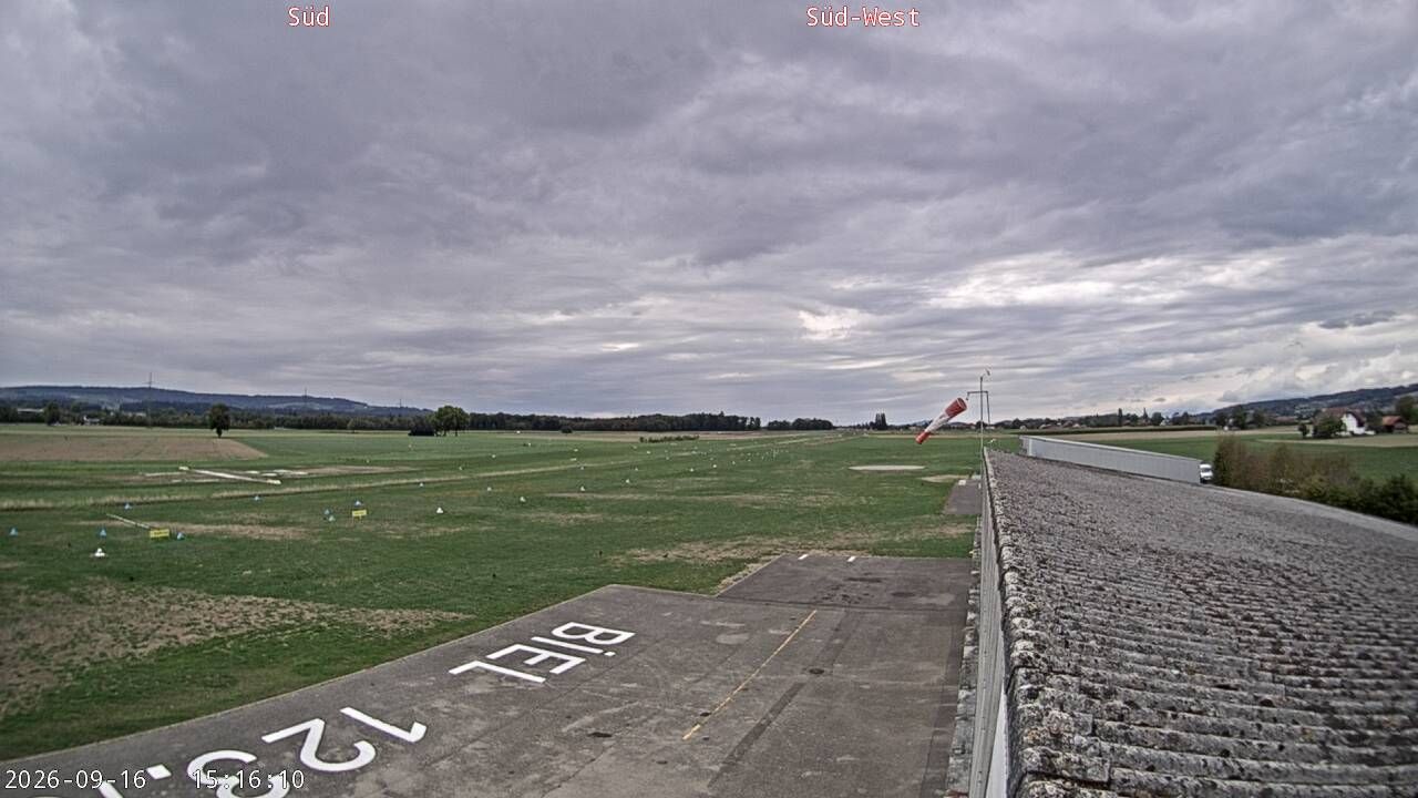 Kappelen: Airfield Biel - Kappelen LSZP