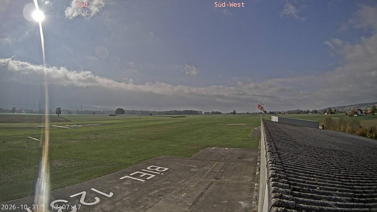 Kappelen: Airfield Biel - Kappelen LSZP