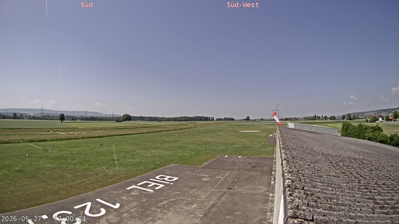 Kappelen: Airfield Biel - Kappelen LSZP