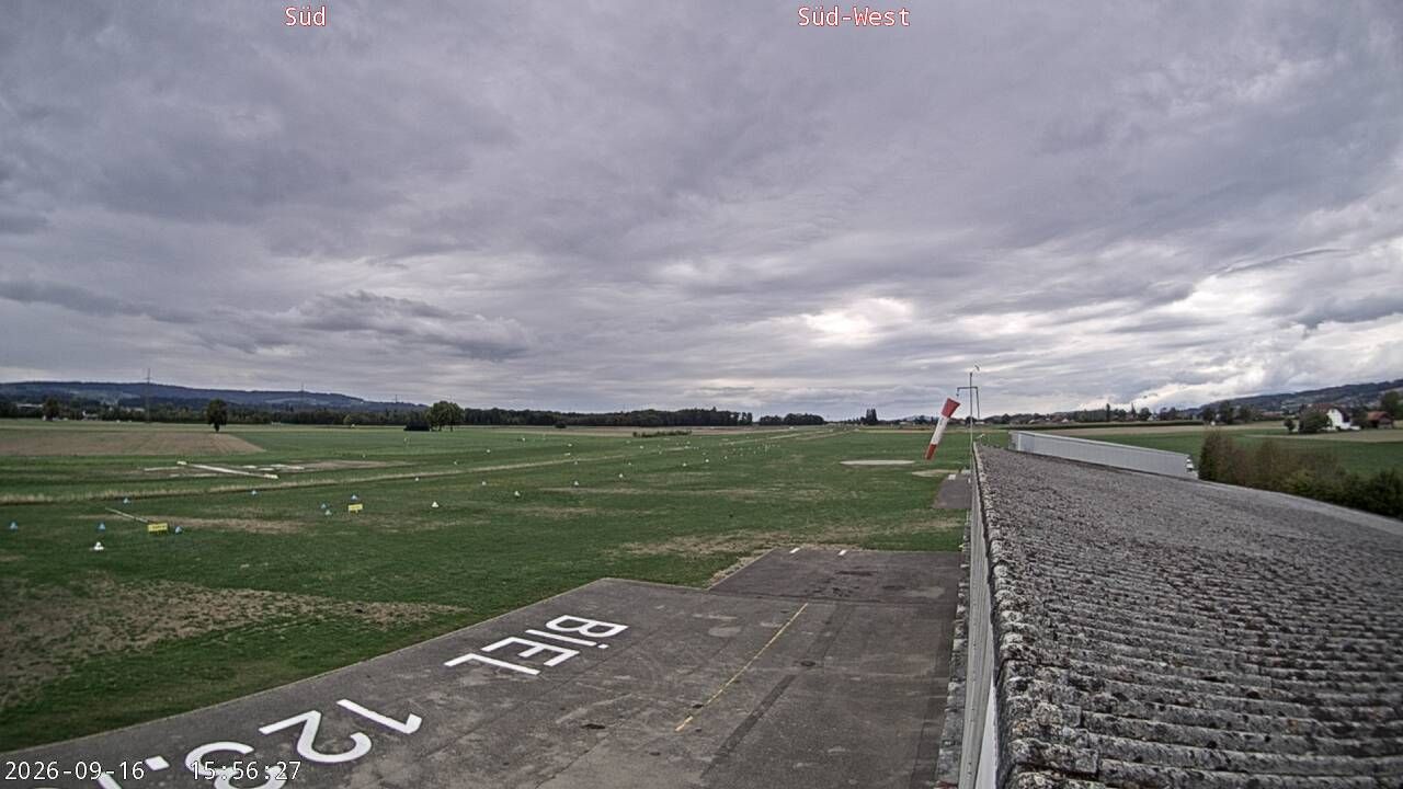 Kappelen: Airfield Biel - Kappelen LSZP