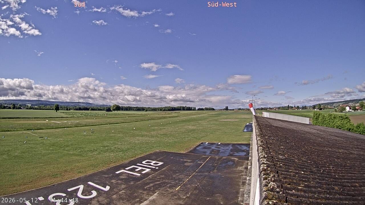 Kappelen: Airfield Biel - Kappelen LSZP