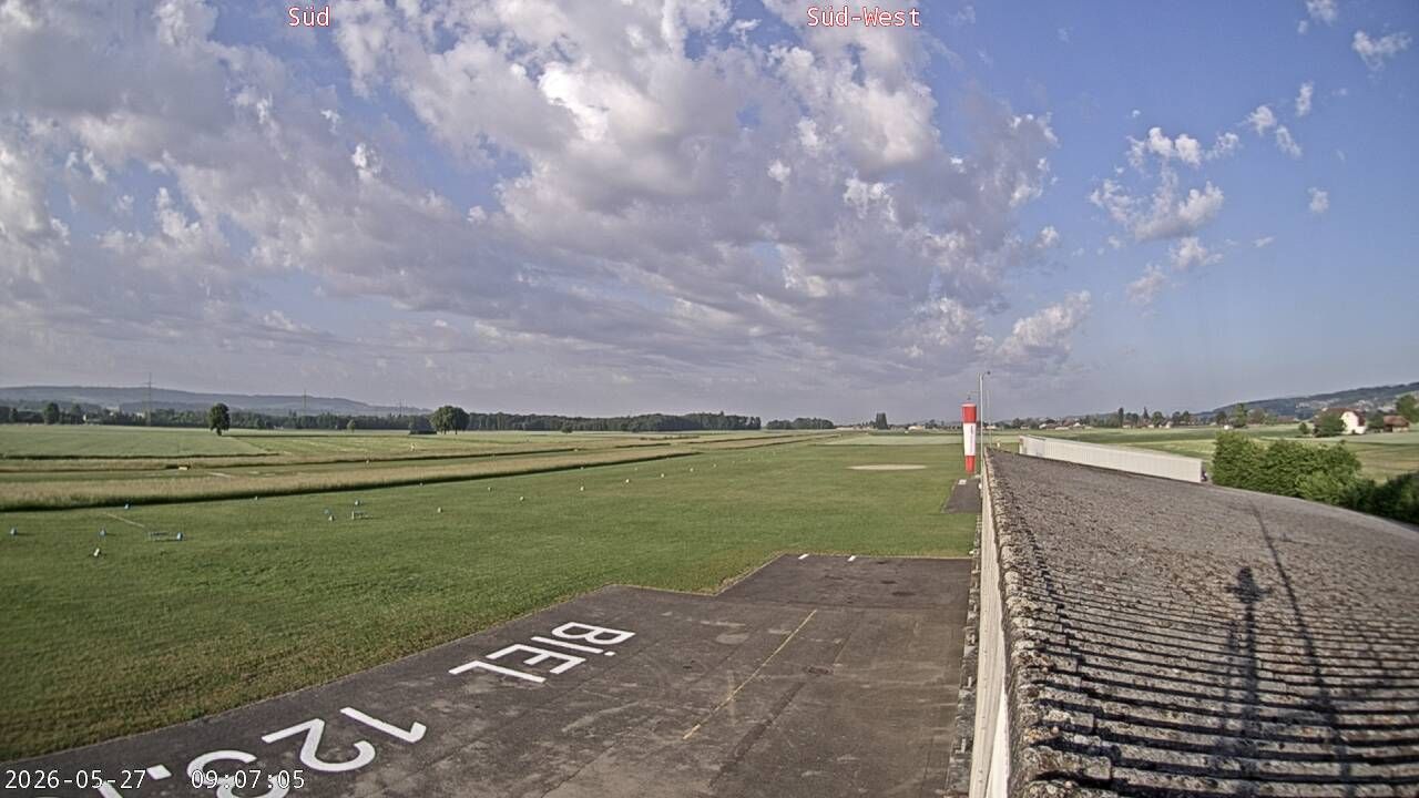 Kappelen: Airfield Biel - Kappelen LSZP