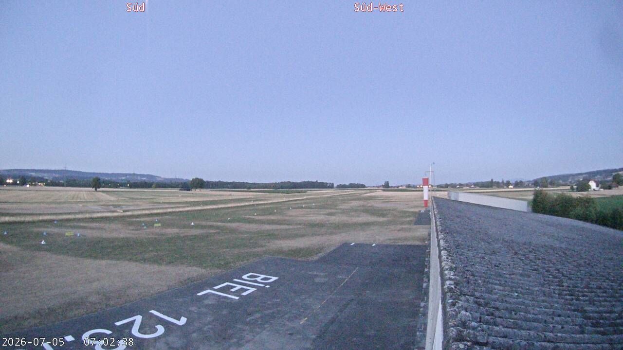 Kappelen: Airfield Biel - Kappelen LSZP