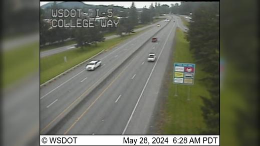 Traffic Cam Mount Vernon › South: I-5 at MP 227.7: College Way