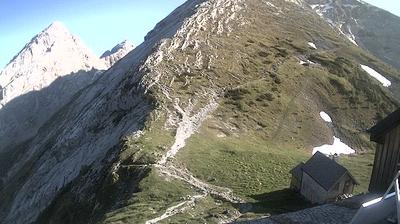 Berchtesgaden: Watzmannhaus - Blick auf Watzmannfrau und Hocheckaufstieg