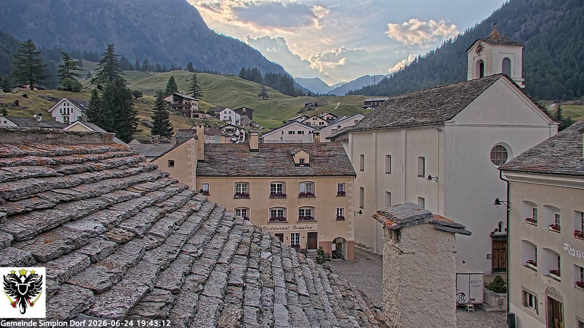 Simplon Dorf › Nordwesten: Kirche St. Gotthard - Dorfplatz