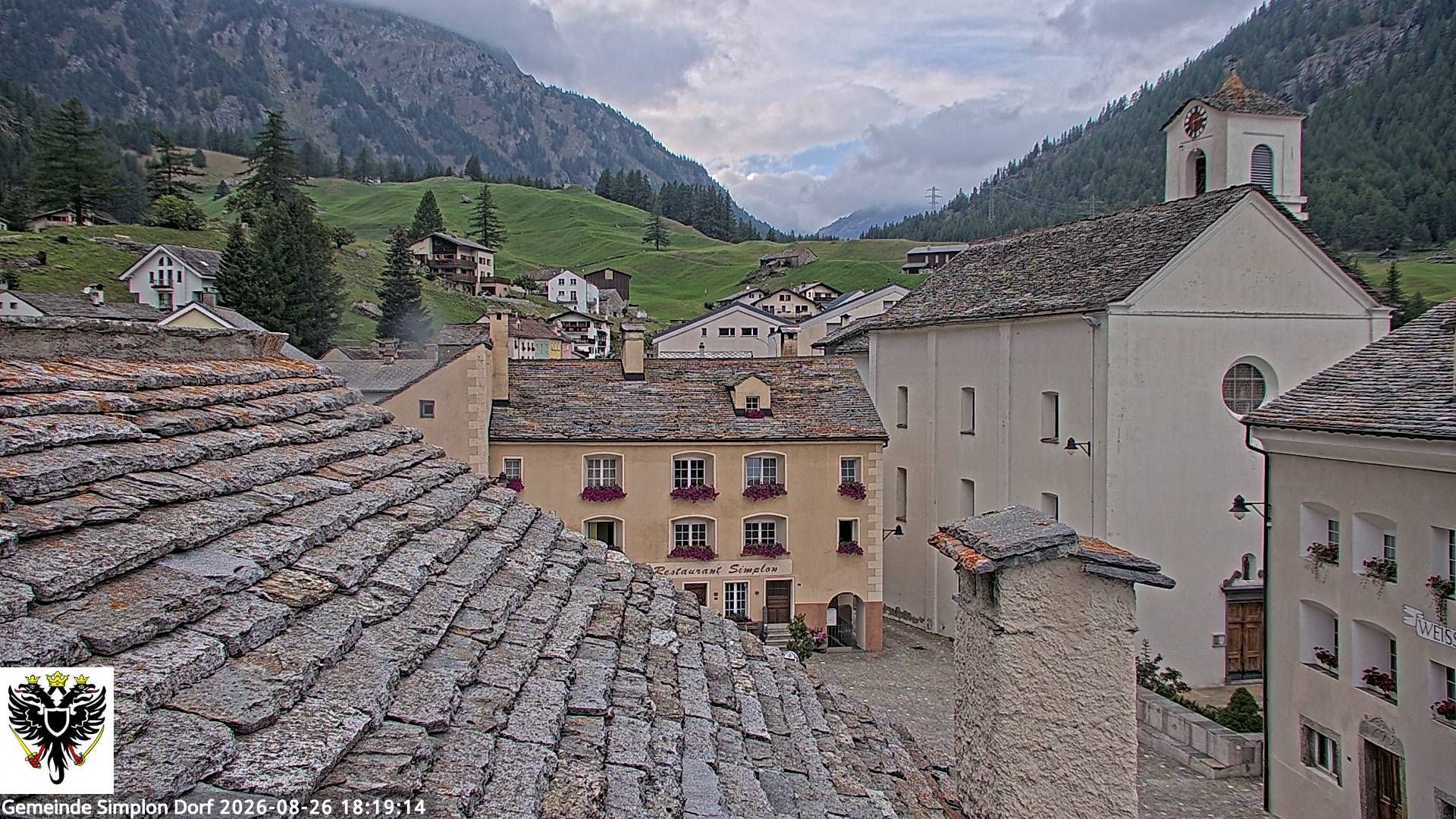 Simplon Dorf › Nordwesten: Kirche St. Gotthard - Dorfplatz