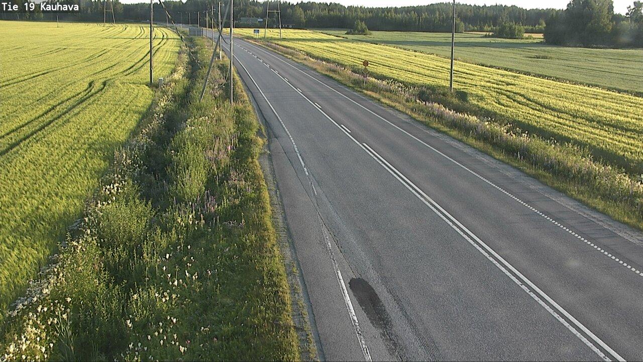 Kauhava Traffic: Scenic Uusikaarlepyy Landscape Webcam