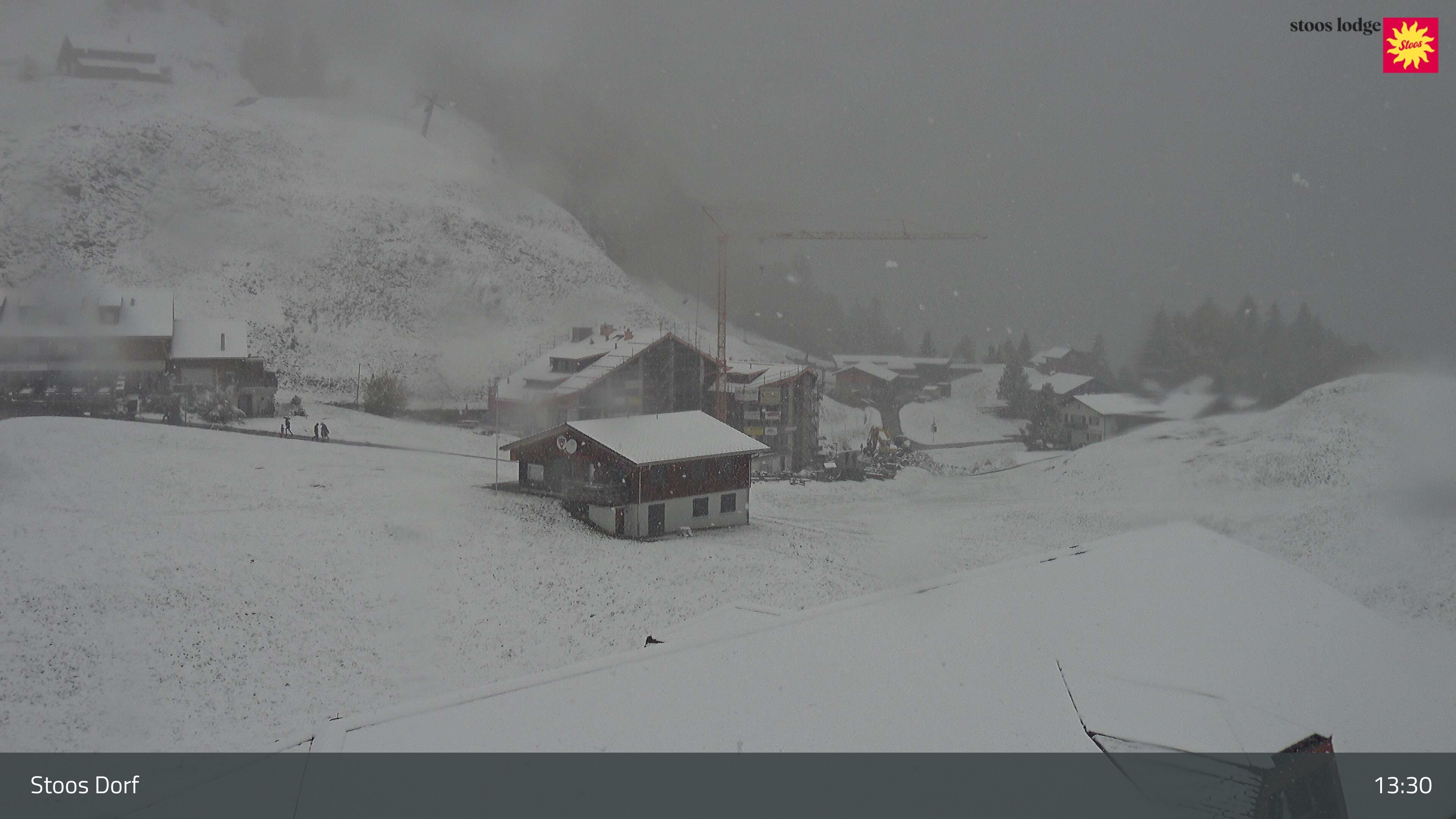 Stoos SZ › Nordwesten: Bounce Circus Fronalphalle Stoos - Schweizer Skischule Stoos - Stoos(Sesselbahn Fronalpstock)