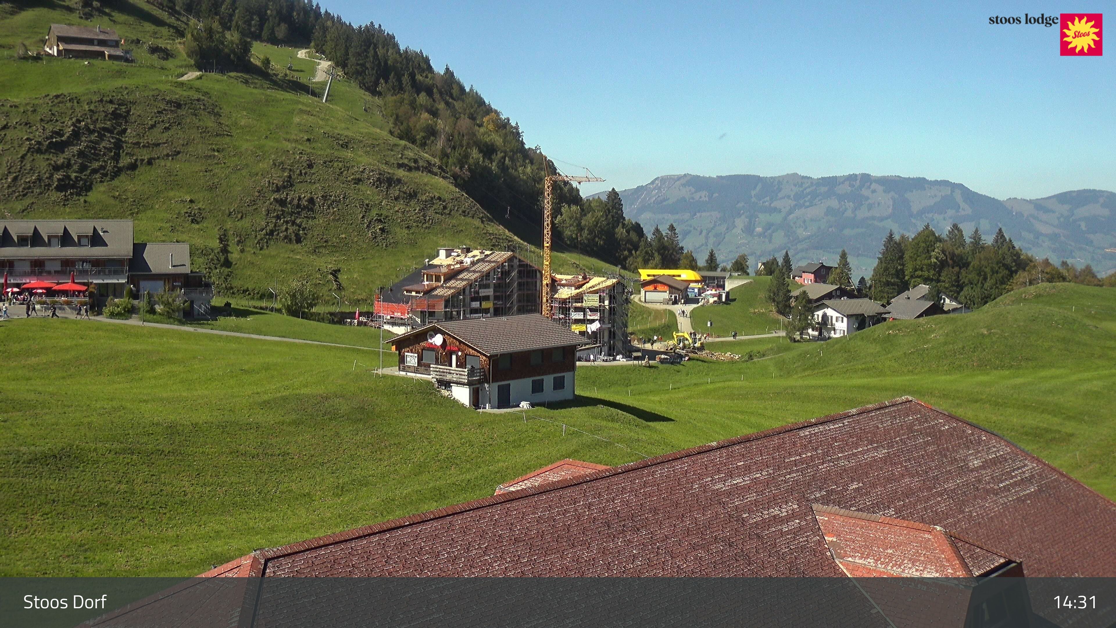 Stoos SZ › Nordwesten: Bounce Circus Fronalphalle Stoos - Schweizer Skischule Stoos - Stoos(Sesselbahn Fronalpstock)