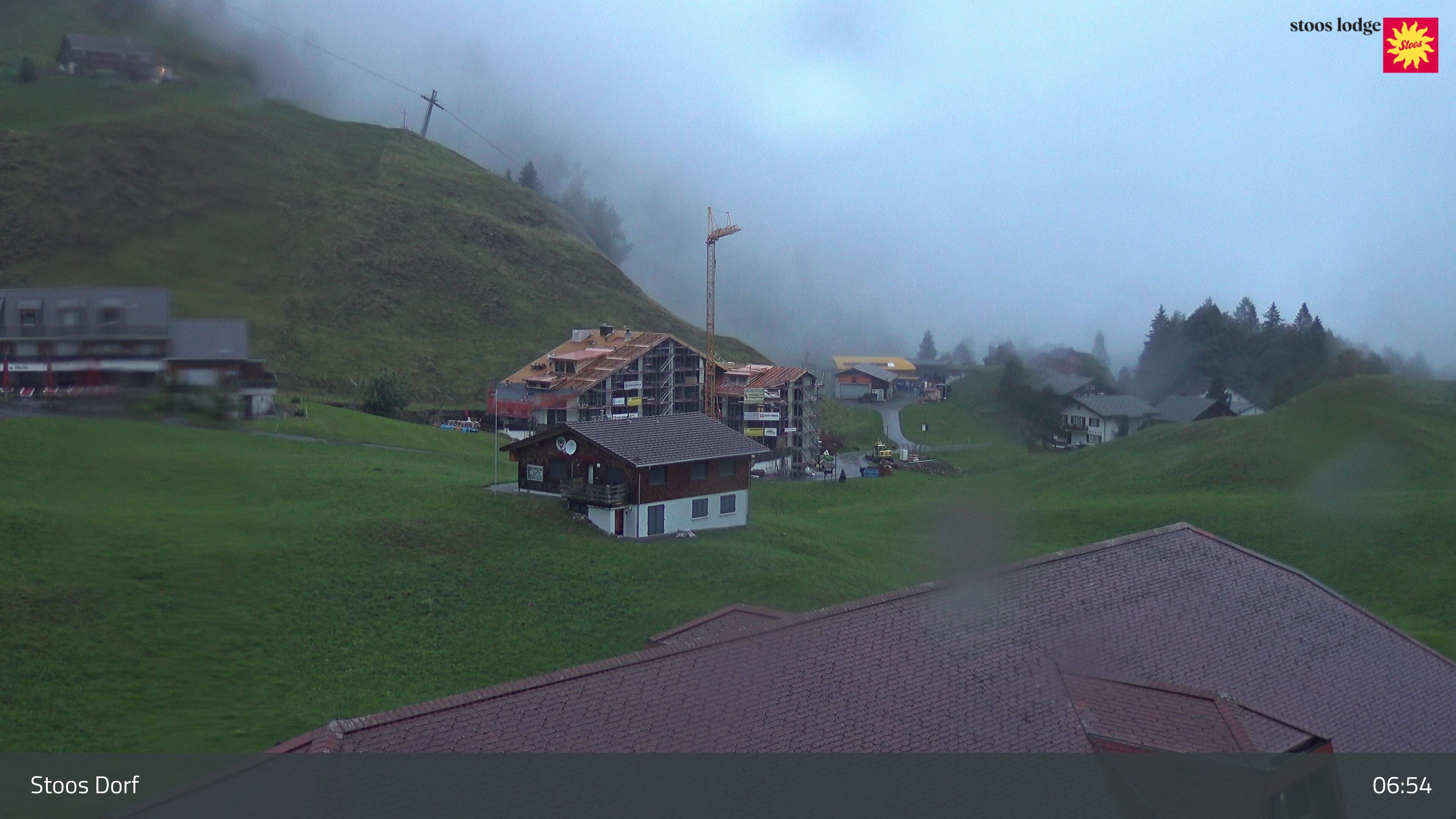 Stoos SZ › Nordwesten: Bounce Circus Fronalphalle Stoos - Schweizer Skischule Stoos - Stoos(Sesselbahn Fronalpstock)