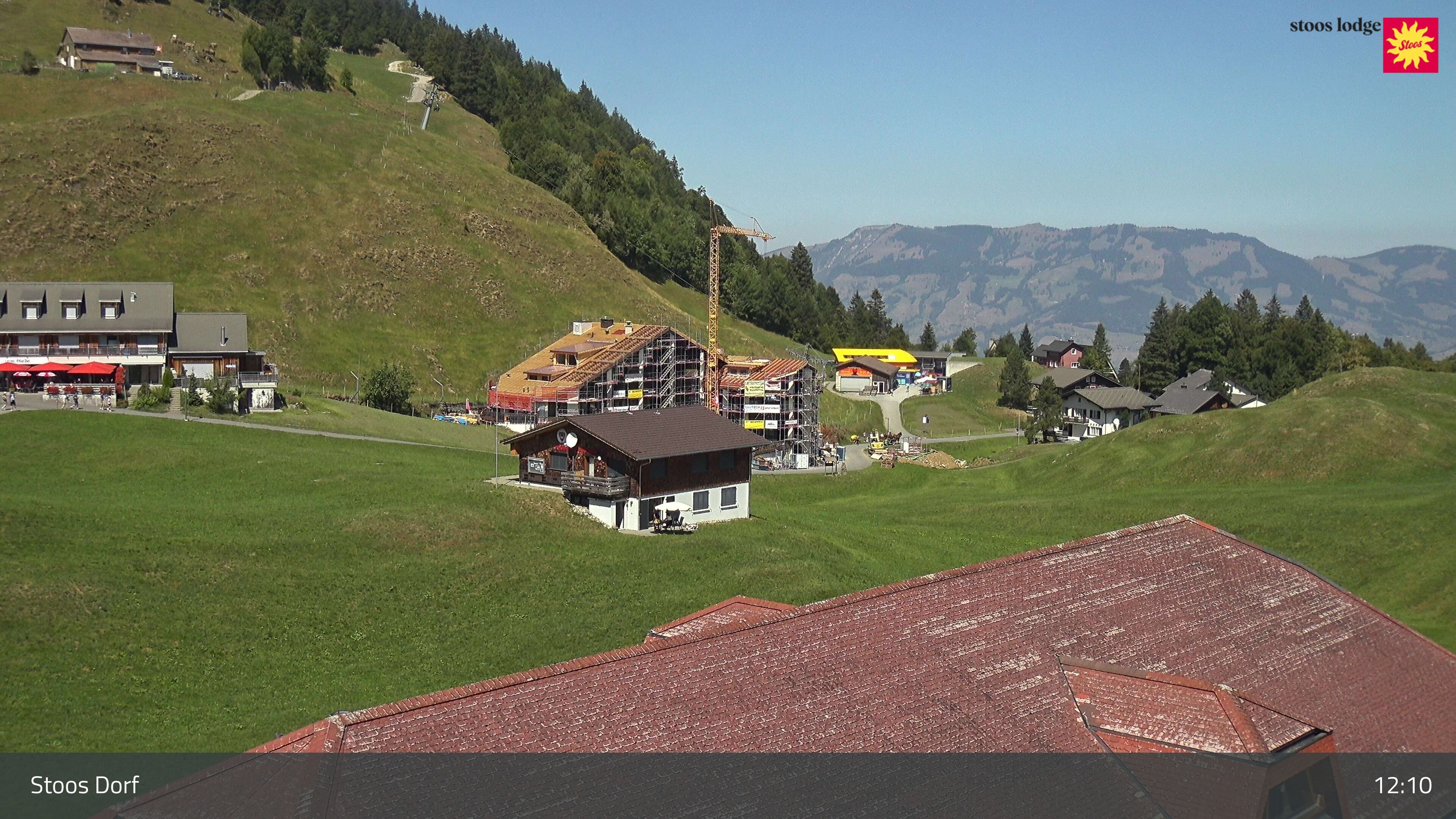 Stoos SZ › Nordwesten: Bounce Circus Fronalphalle Stoos - Schweizer Skischule Stoos - Stoos(Sesselbahn Fronalpstock)