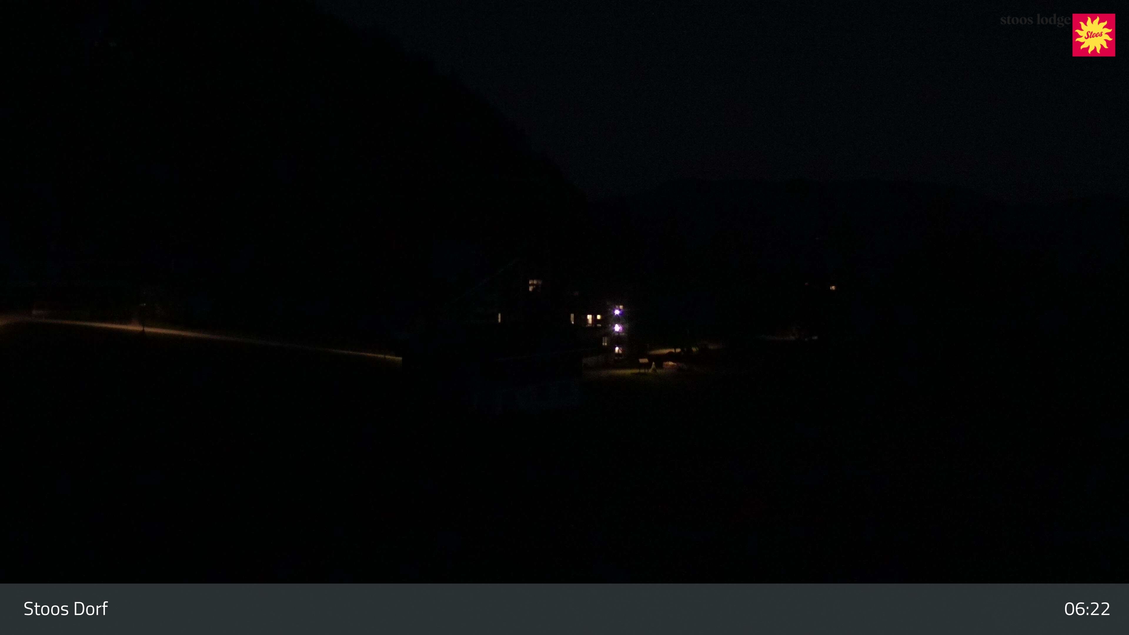 Stoos SZ › Nordwesten: Bounce Circus Fronalphalle Stoos - Schweizer Skischule Stoos - Stoos(Sesselbahn Fronalpstock)