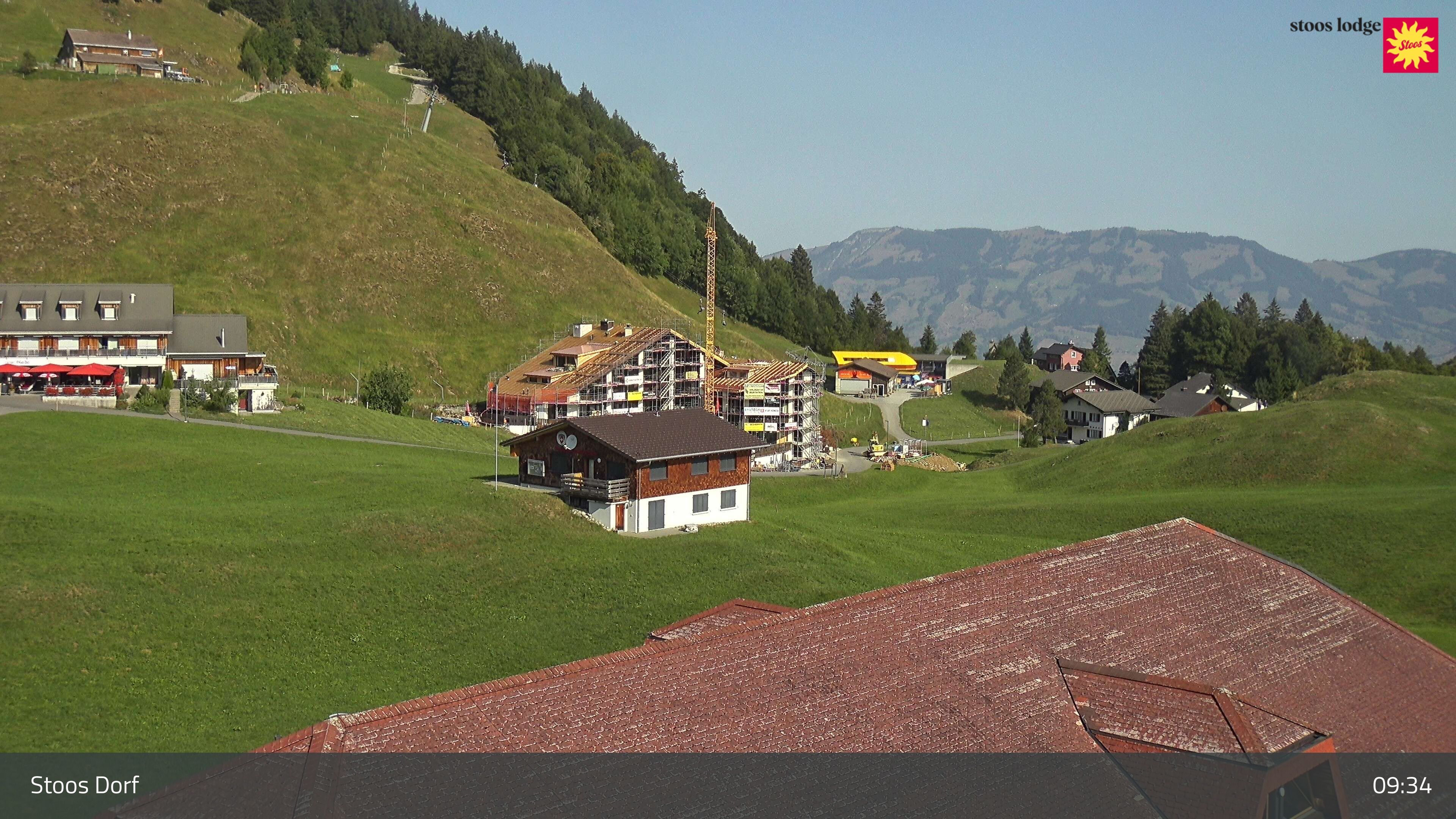 Stoos SZ › Nordwesten: Bounce Circus Fronalphalle Stoos - Schweizer Skischule Stoos - Stoos(Sesselbahn Fronalpstock)