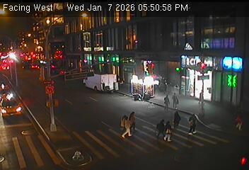 Traffic Cam West Village: Houston Street @ Broadway