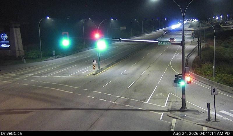 Traffic Cam Delta › West: Hwy 17 at 52nd Street, looking west