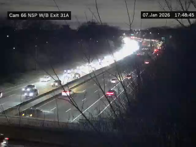 Traffic Cam Munsey Park › West: NSP at Carle Rd