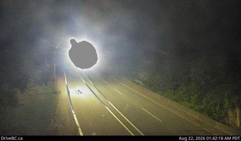 Traffic Cam Harrison Hot Springs › East: Hwy 1, near Herrling Island, looking east