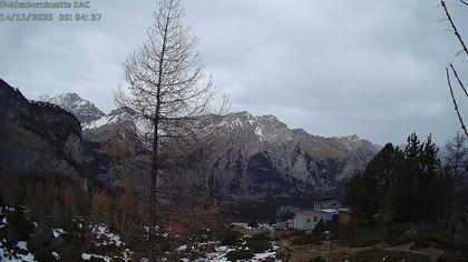 Kandersteg › Ost: Doldenhornhütte