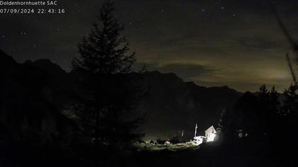 Kandersteg › Ost: Doldenhornhütte