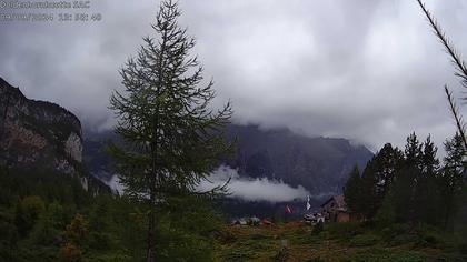 Kandersteg › Ost: Doldenhornhütte