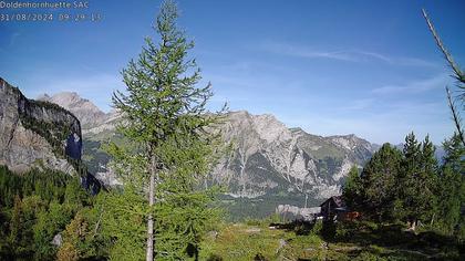 Kandersteg › Ost: Doldenhornhütte