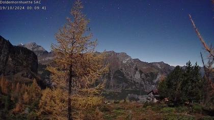 Kandersteg › Ost: Doldenhornhütte