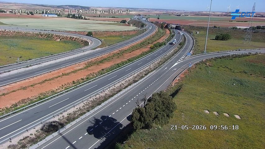 Traffic Cam Atalaya del Canavate › South-West: Atalaya del Cañavate