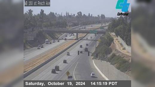 Traffic Cam Fresno › West: FRE-180-AT PEACH AVE