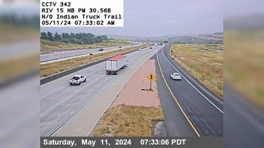 Traffic Cam Sycamore Creek › North: I-15 : (342) North of Indian Truck Trail Road