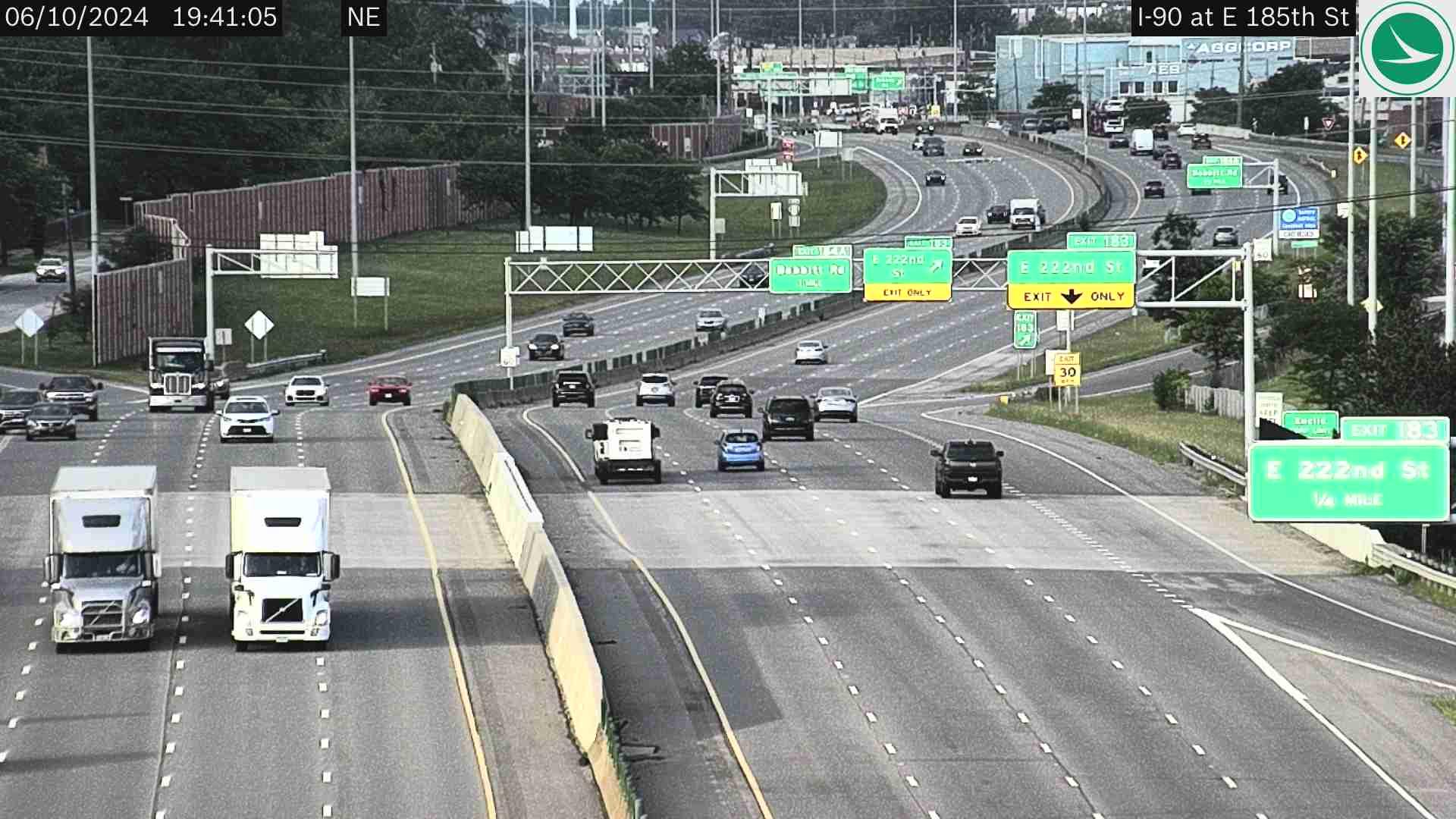 Traffic Cam Cleveland: I-90 at E 185th St