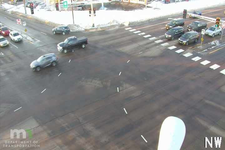Traffic Cam Gem Lake: T.H.61 NB @ Co Rd E
