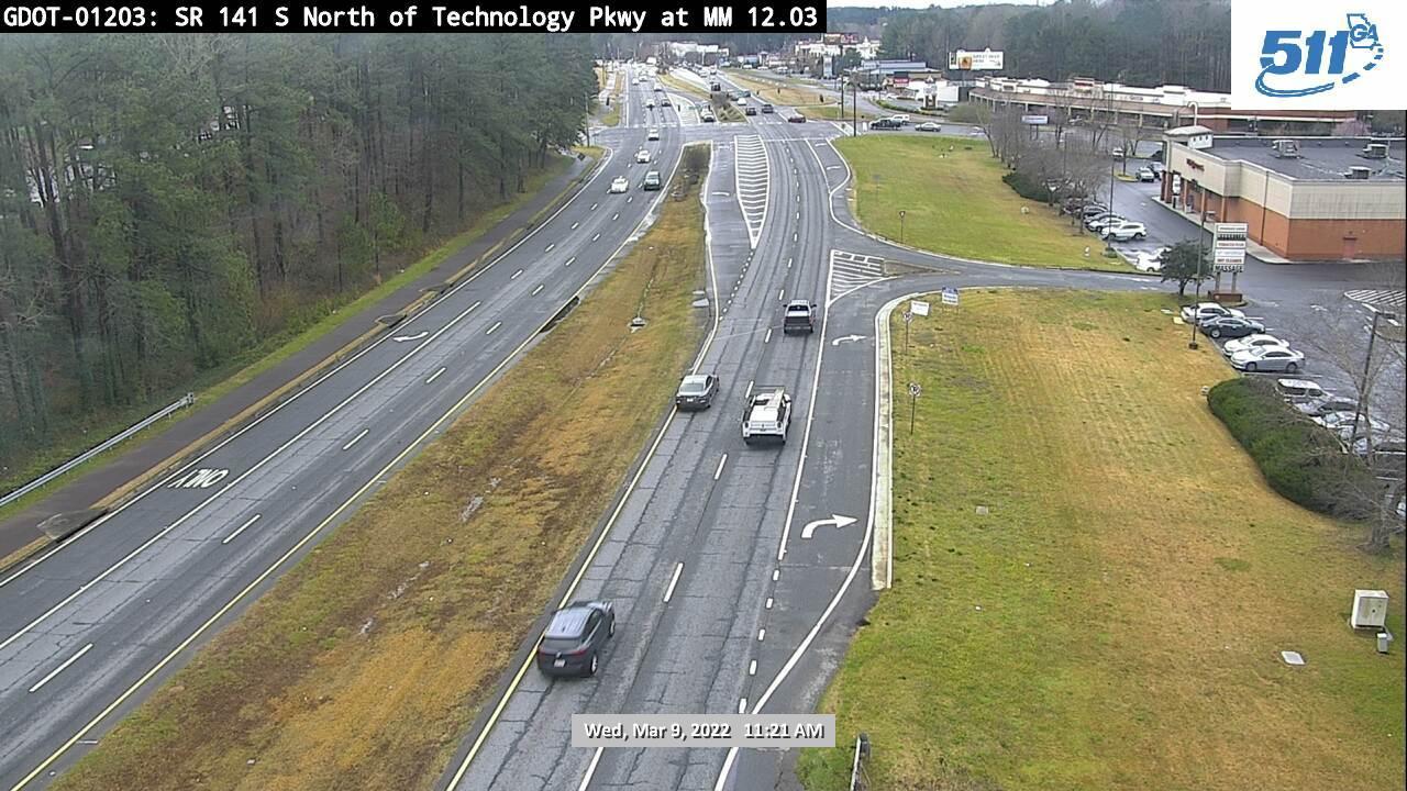 Traffic Cam Peachtree Corners: GDOT-CAM-