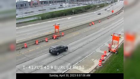 Traffic Cam Story Hill: I-41/US 45 at N of Burleigh St