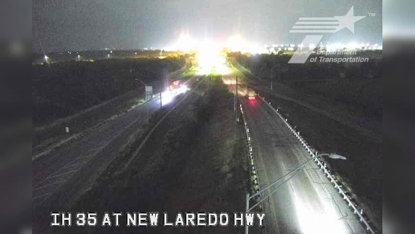 Traffic Cam San Antonio › South: IH 35 at New Laredo Hwy