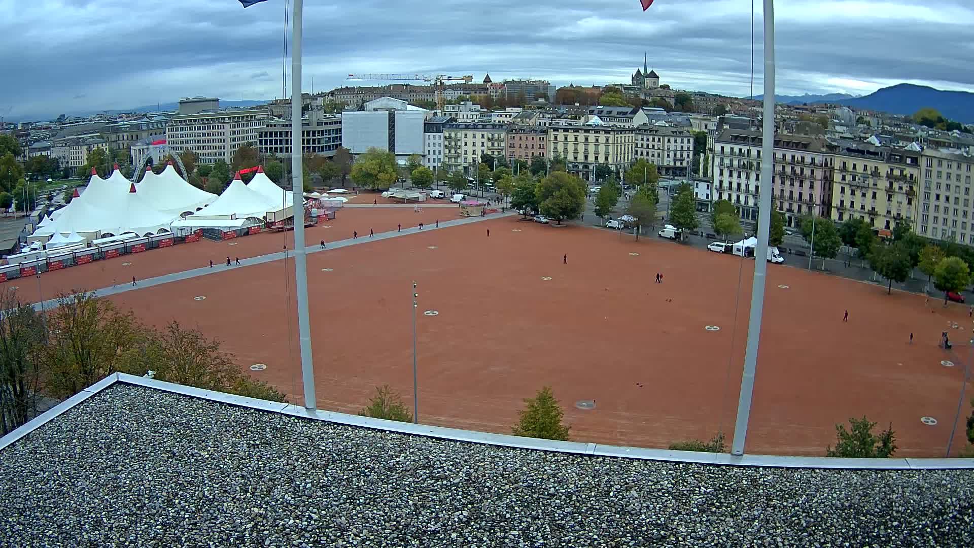 Genf › Nordosten: Genève Home information - Plaine de Plainpalais