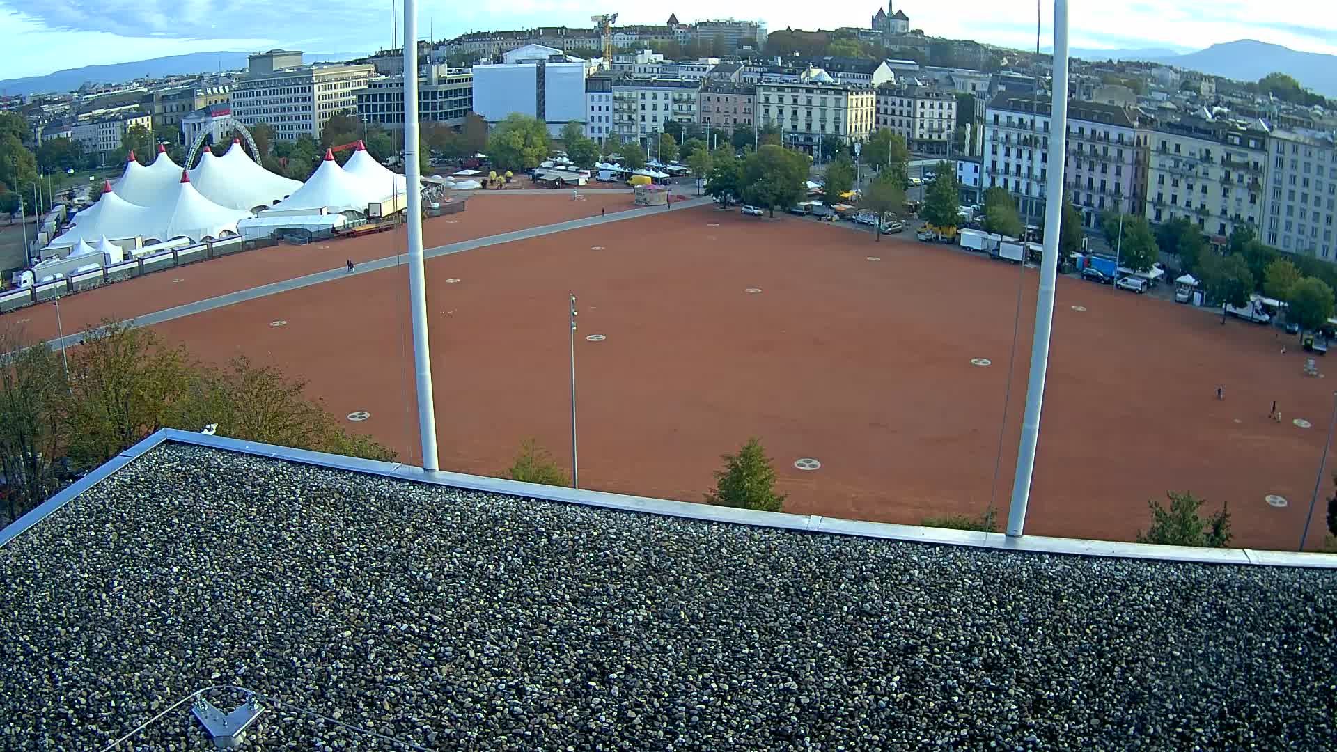 Genf › Nordosten: Genève Home information - Plaine de Plainpalais