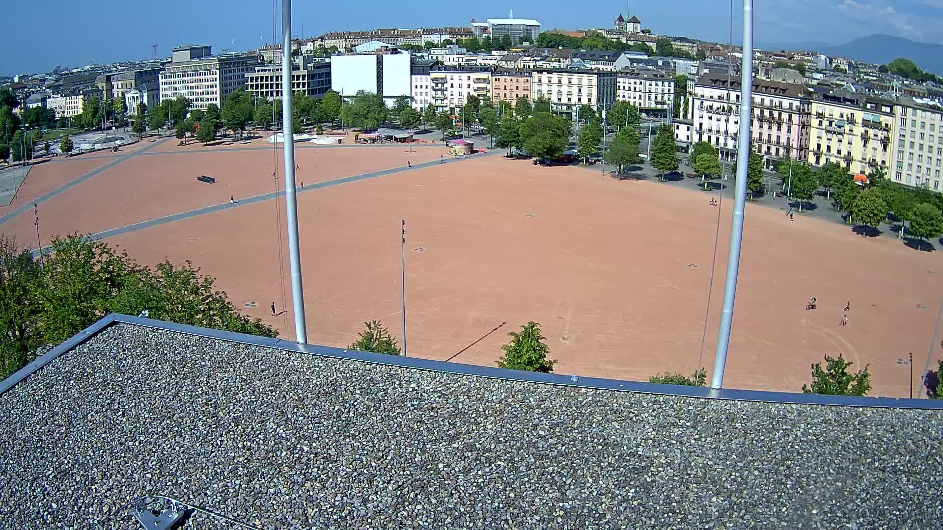 Genf › Nordosten: Genève Home information - Plaine de Plainpalais