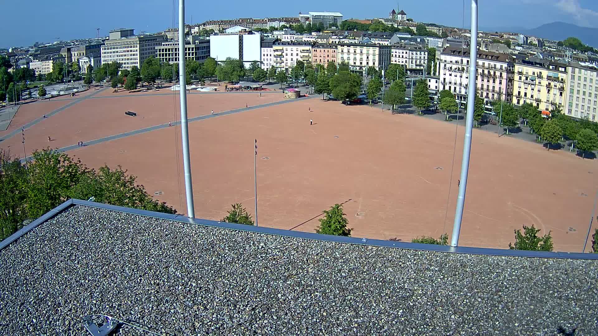 Genf › Nordosten: Genève Home information - Plaine de Plainpalais
