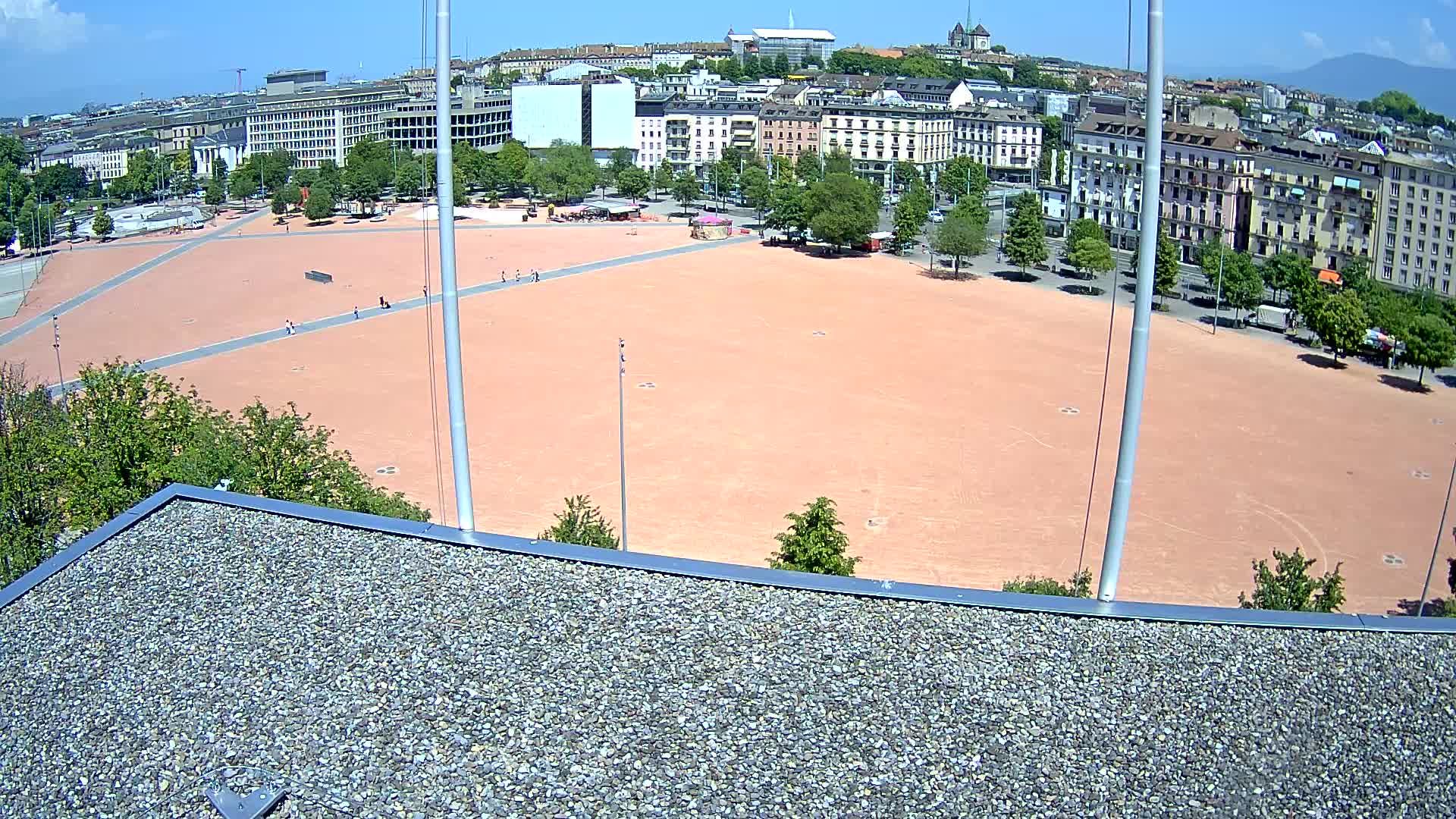 Genf › Nordosten: Genève Home information - Plaine de Plainpalais