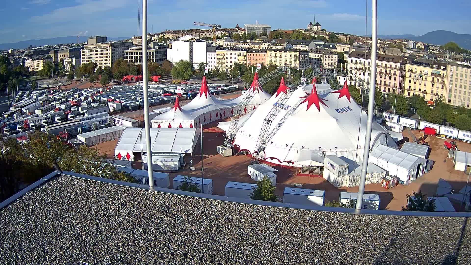 Genf › Nordosten: Genève Home information - Plaine de Plainpalais