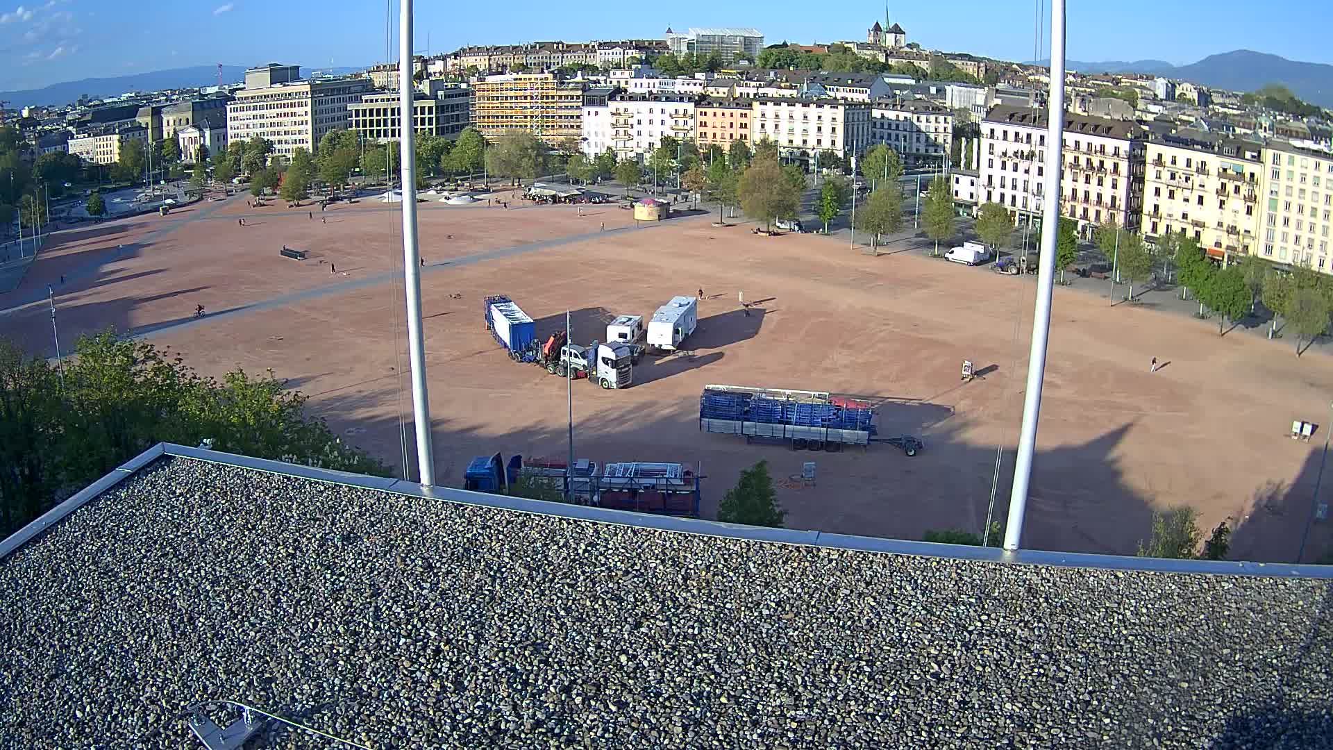 Genf › Nordosten: Genève Home information - Plaine de Plainpalais