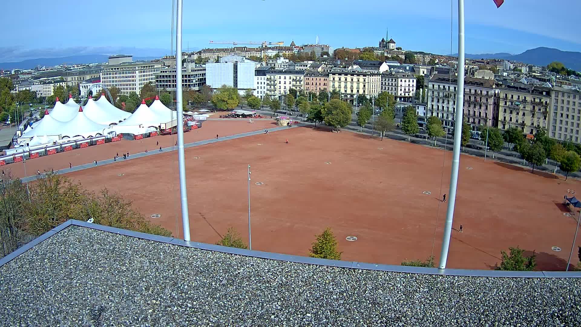 Genf › Nordosten: Genève Home information - Plaine de Plainpalais